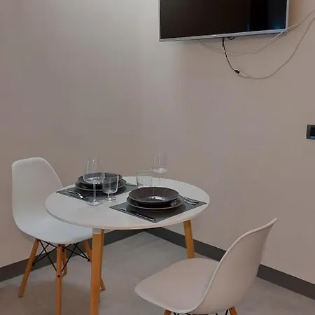 Renai Flat