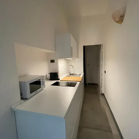 Renai Flat شقة فلورنس