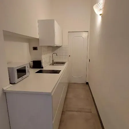 Apartment Renai Flat