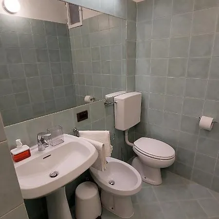 Apartment Renai Flat