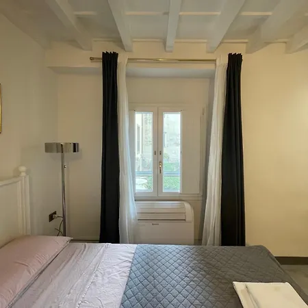 Renai Flat Florença
